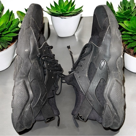 Nike Air Huarache Run Ultra Triple Black Size 13 USED - Picture 3 of 6
